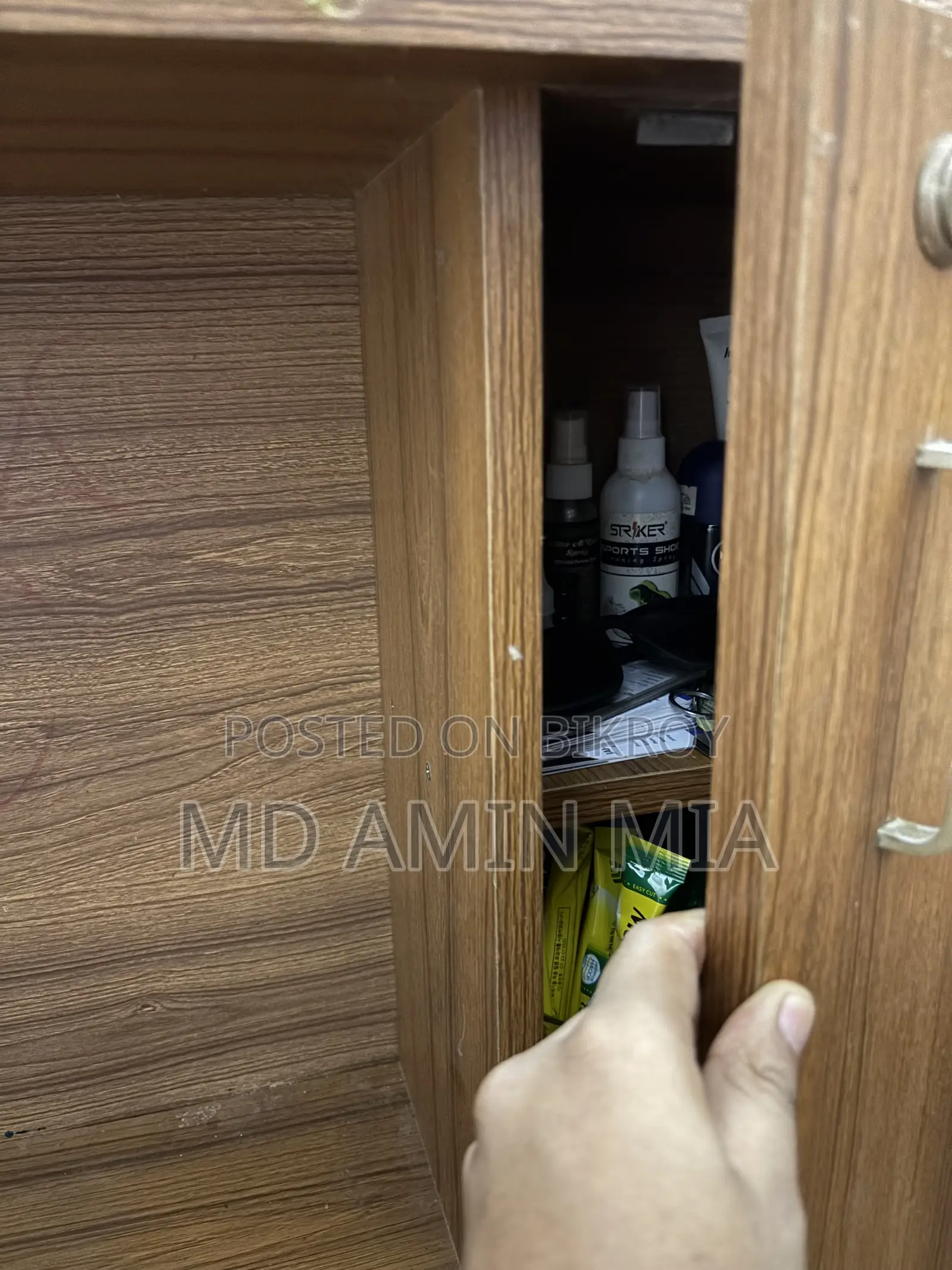 পিসি এবং পড়ার টেবিল
