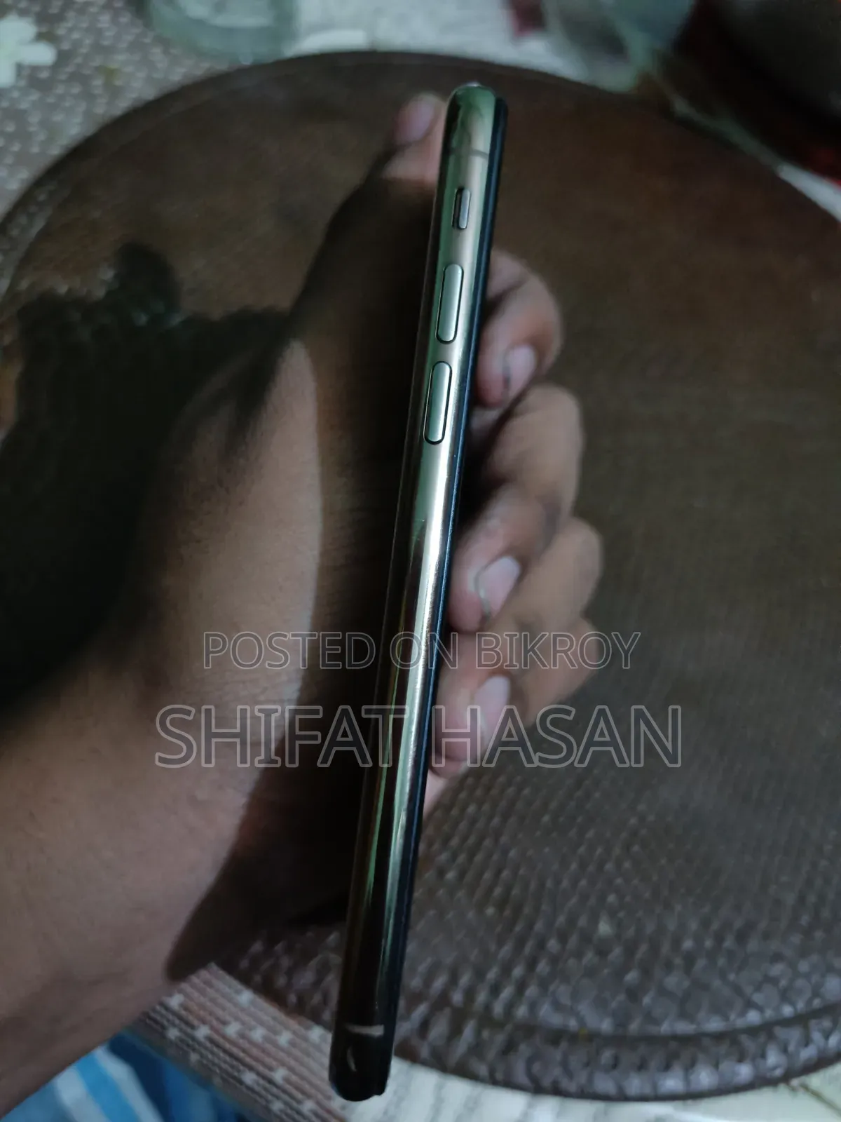 New Apple iPhone XS 64 GB Gold