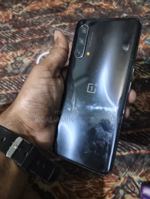 ওয়ানপ্লাস নর্ড সিই ৫জি ১২৮ জিবি
