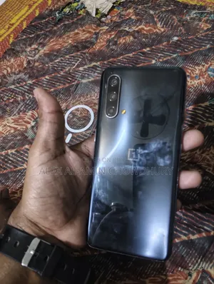 ওয়ানপ্লাস নর্ড সিই ৫জি ১২৮ জিবি