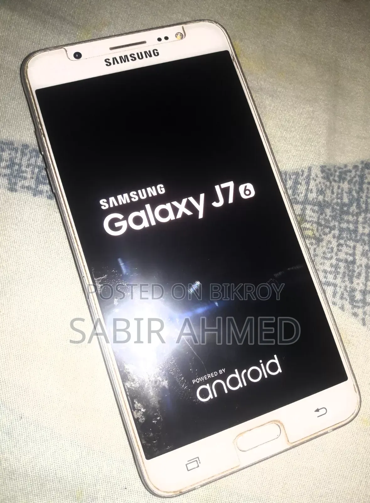 Samsung Galaxy J7 16 GB White