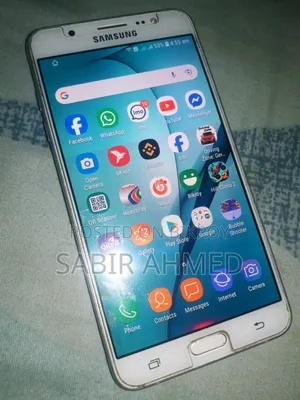 Samsung Galaxy J7 16 GB White