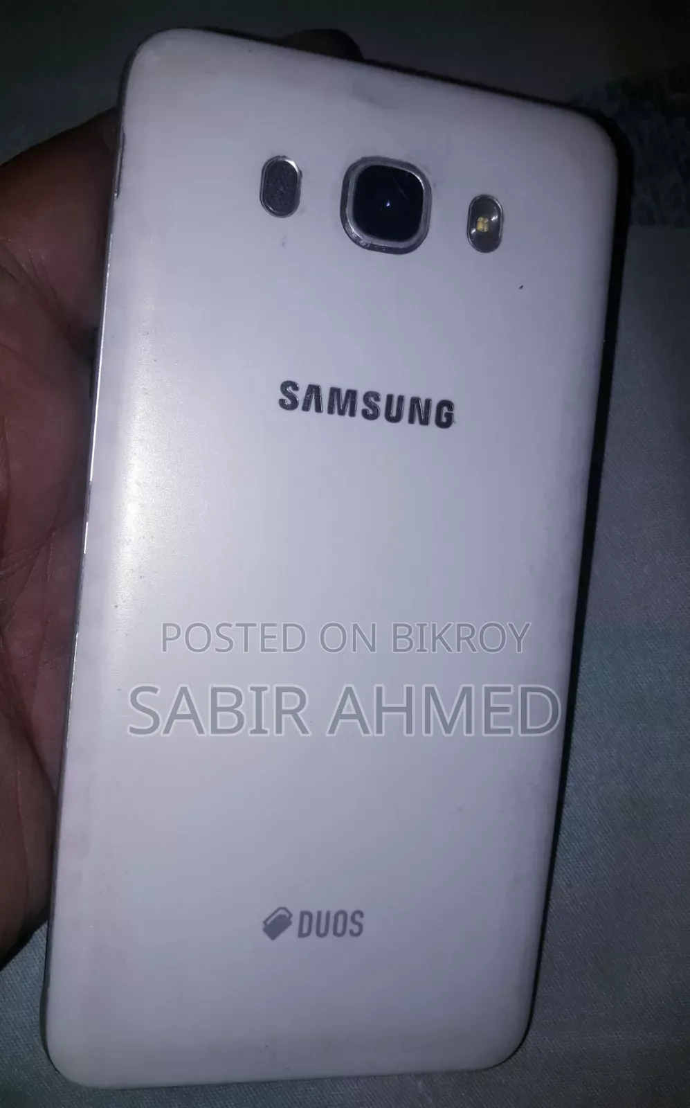 Samsung Galaxy J7 16 GB White