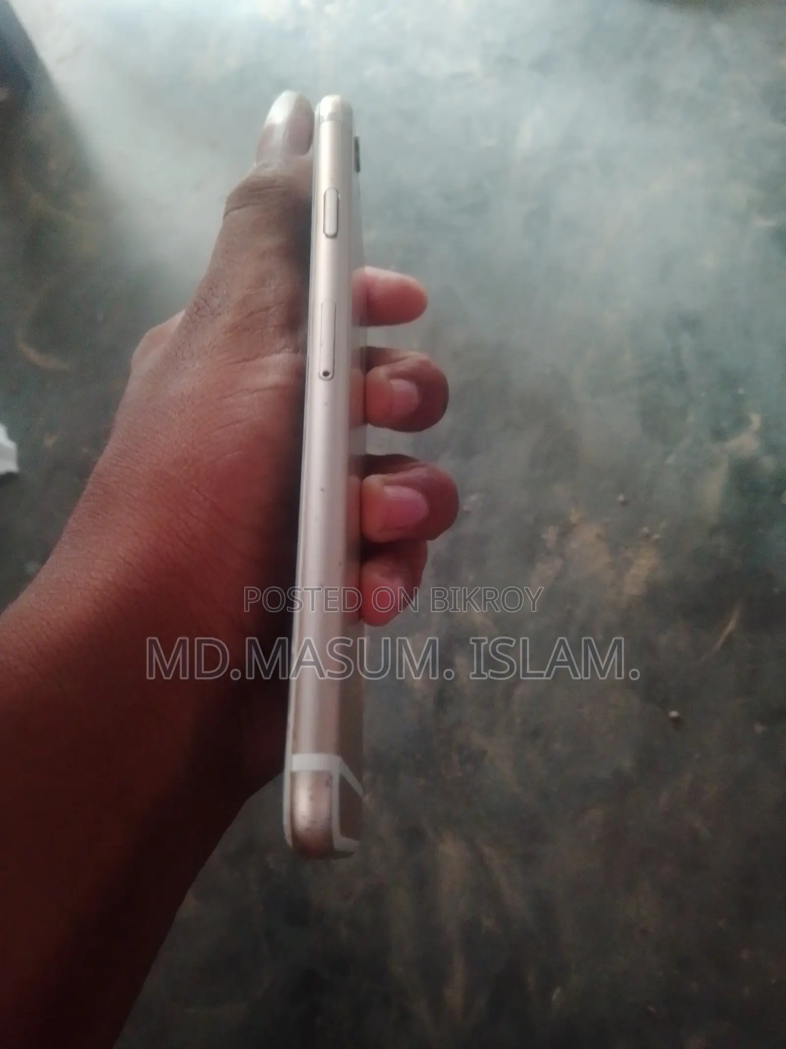 Apple iPhone 6s 32 GB White