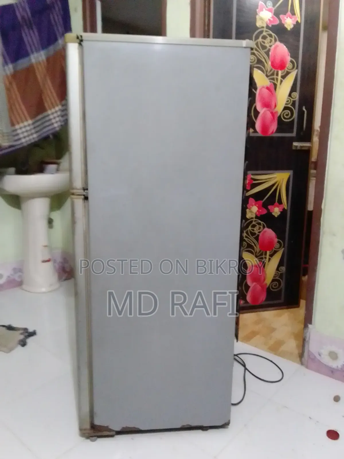আর্জেন্ট ফ্রিজ বিক্রি