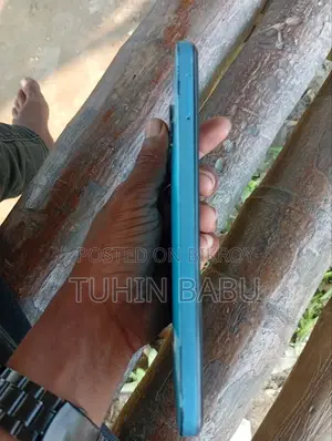 Infinix Hot 30i 128 GB Green