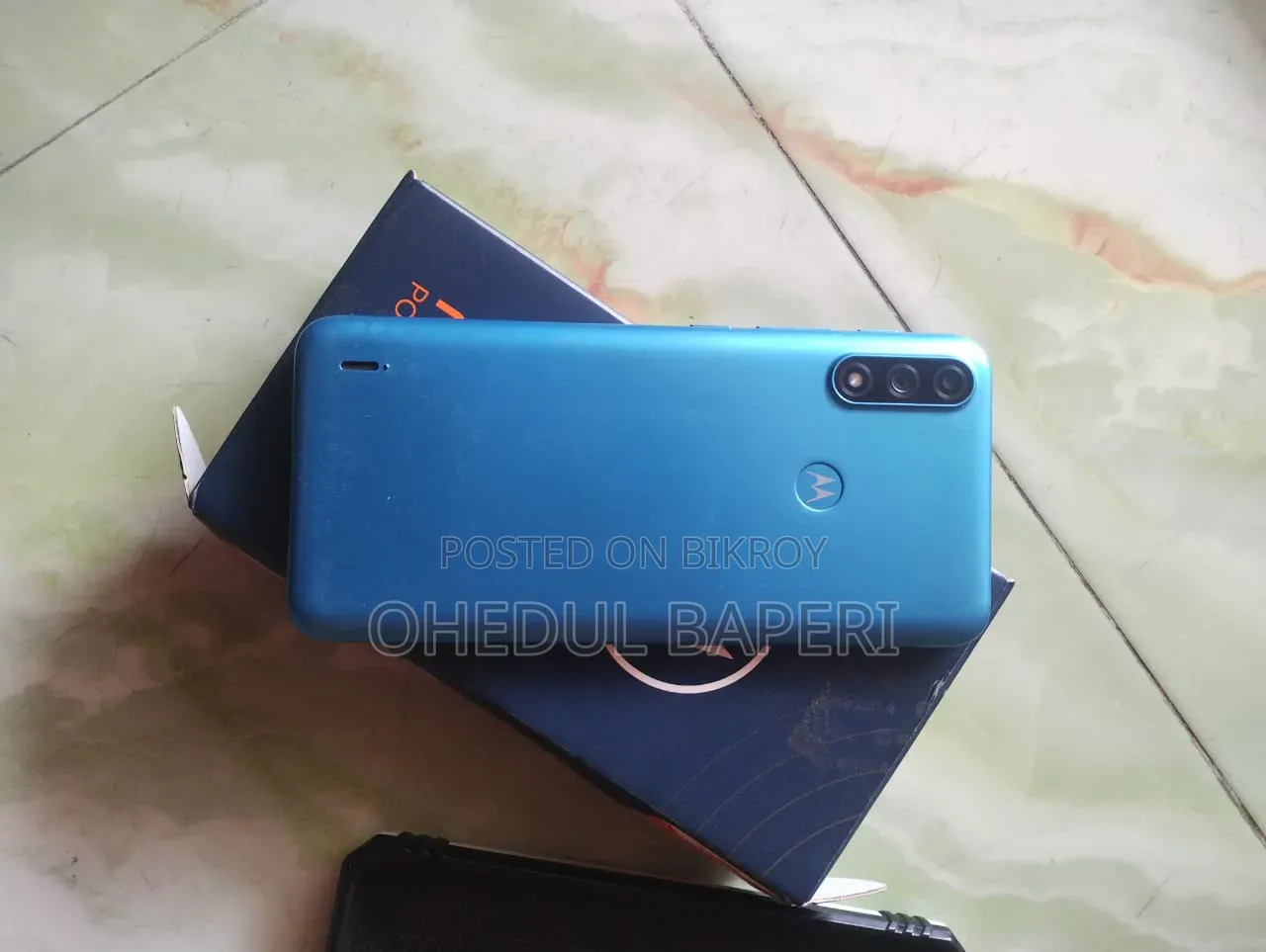 মোটরসাইকেল মোটো ই৭ প্লাস ৬৪ জিবি নীল