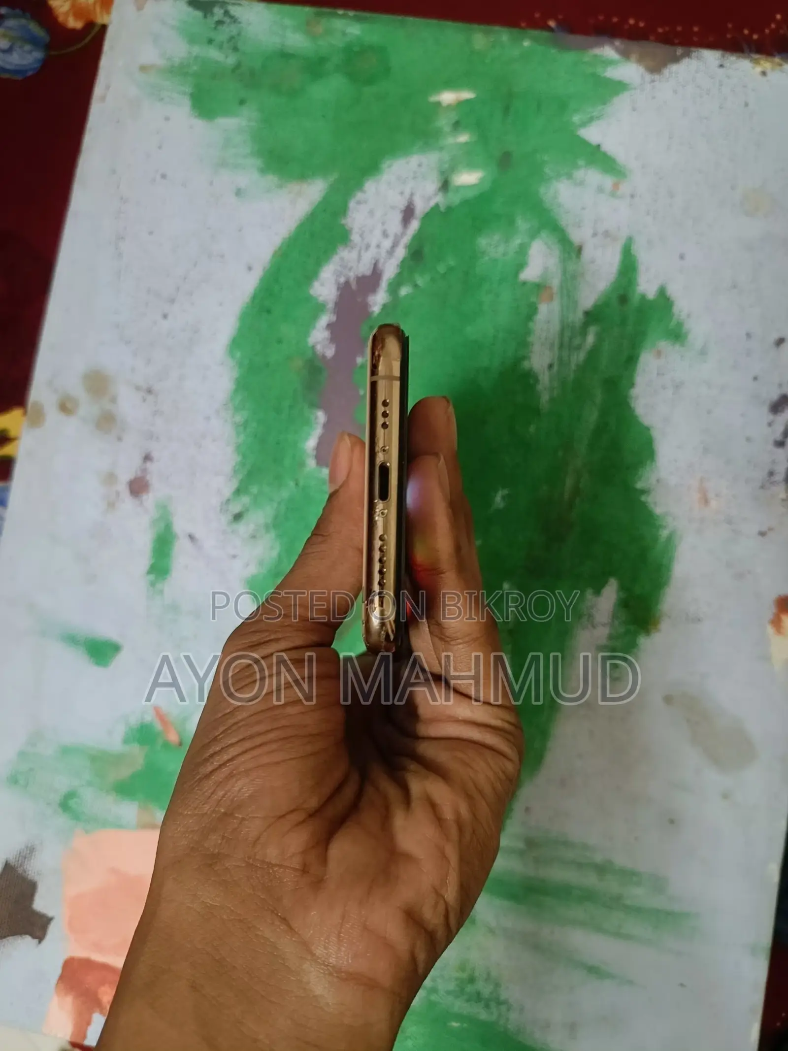 অ্যাপল আইফোন এক্সএস ৬৪ জিবি গোল্ড