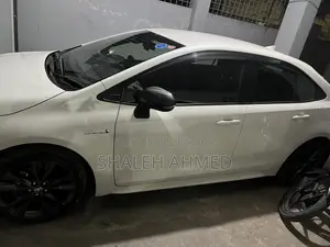 Toyota Corolla 2020 Pearl