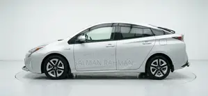 Toyota Prius Four Touring 2018 Silver