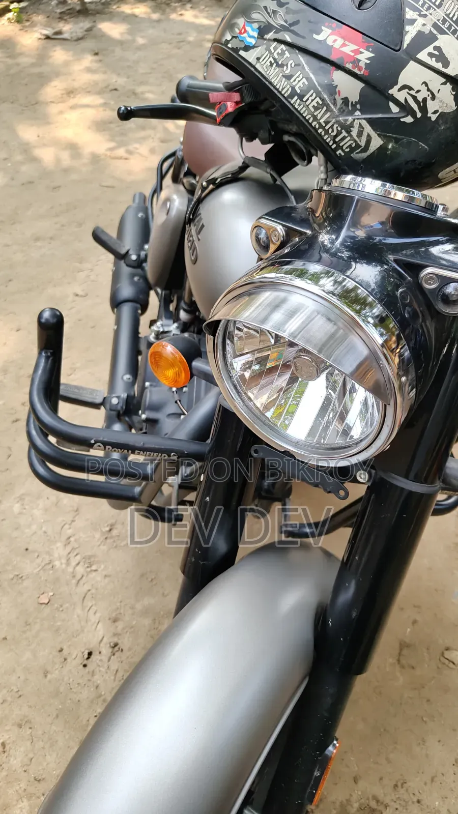 New Royal Enfield Classic 350 2025 Gray