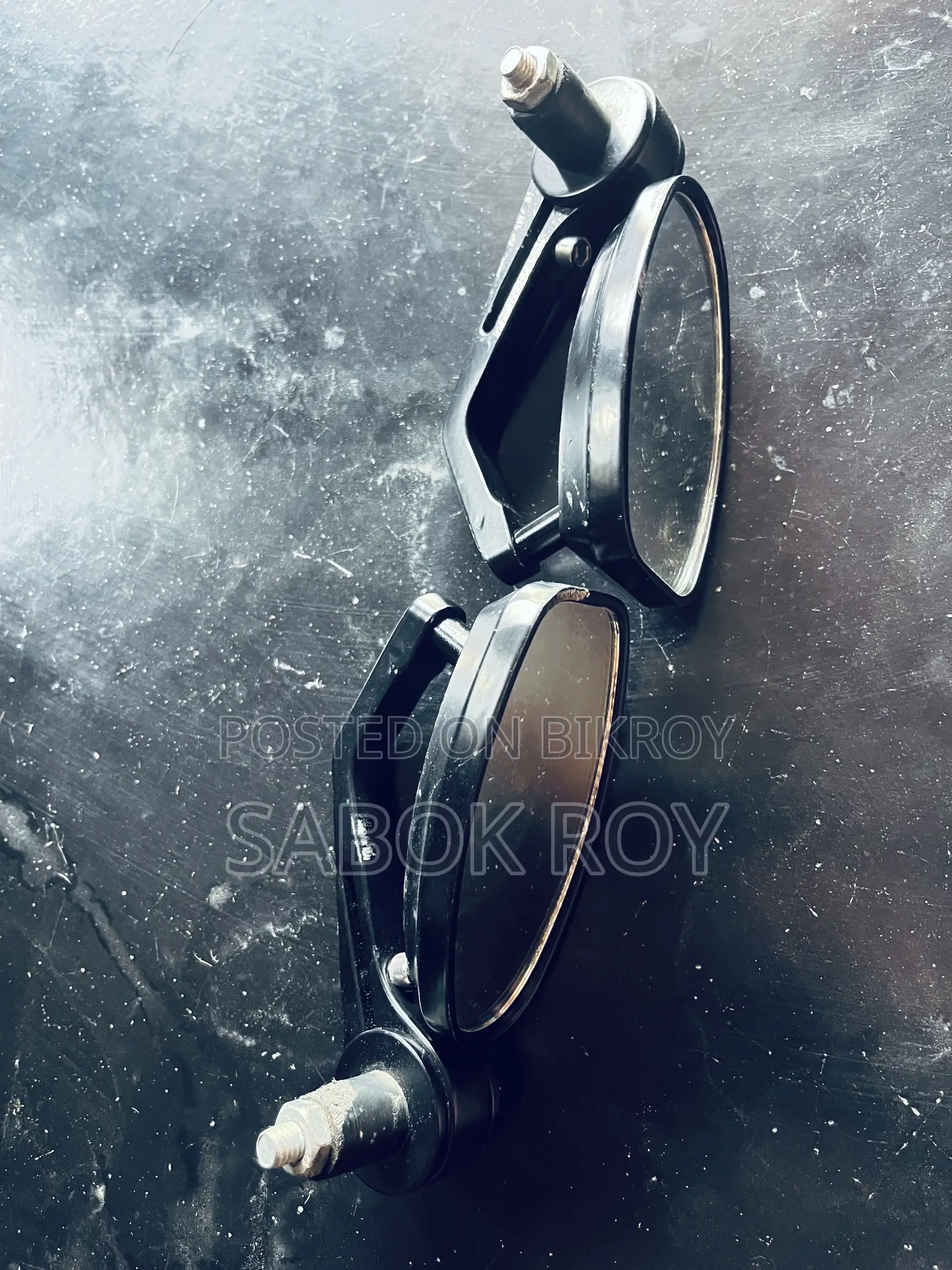 Bike Looking Glass and Mirror Glass