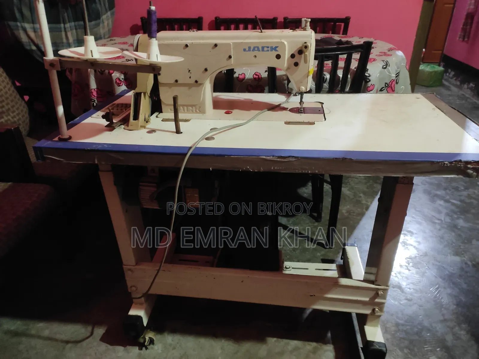 Sewing machine for sale