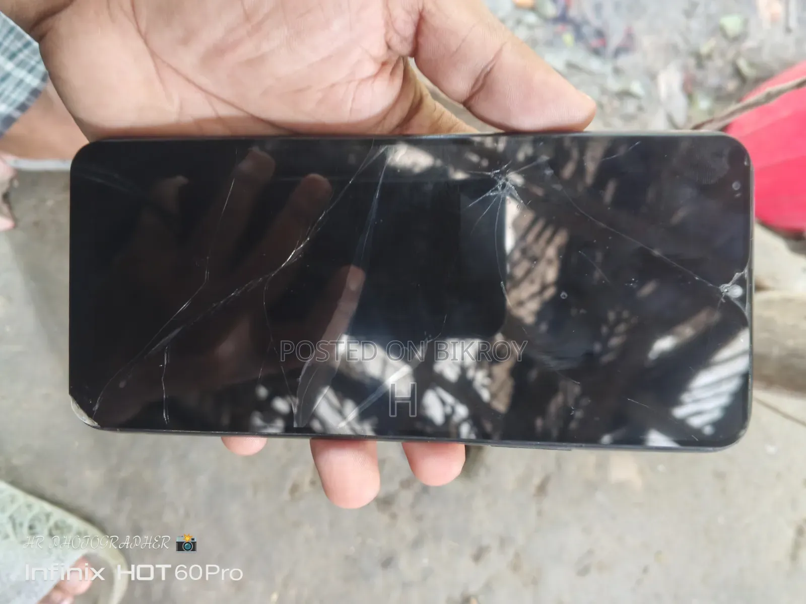 ইনফিনিক্স হট ১১ প্লে ৬৪ জিবি ব্ল্যাক