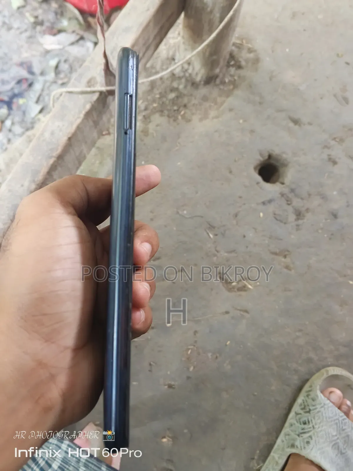 ইনফিনিক্স হট ১১ প্লে ৬৪ জিবি ব্ল্যাক