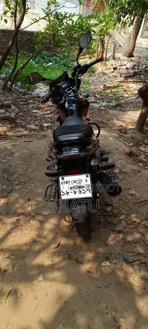 বাজাজ ডিসকভার ১২৫ ২০২৩