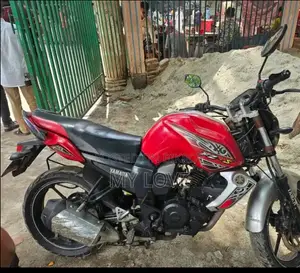 Yamaha FZ 2016 Red