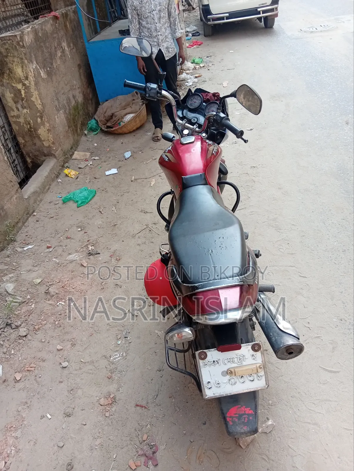 বাজাজ ডিসকভার ১০০ ২০১৮ রেড