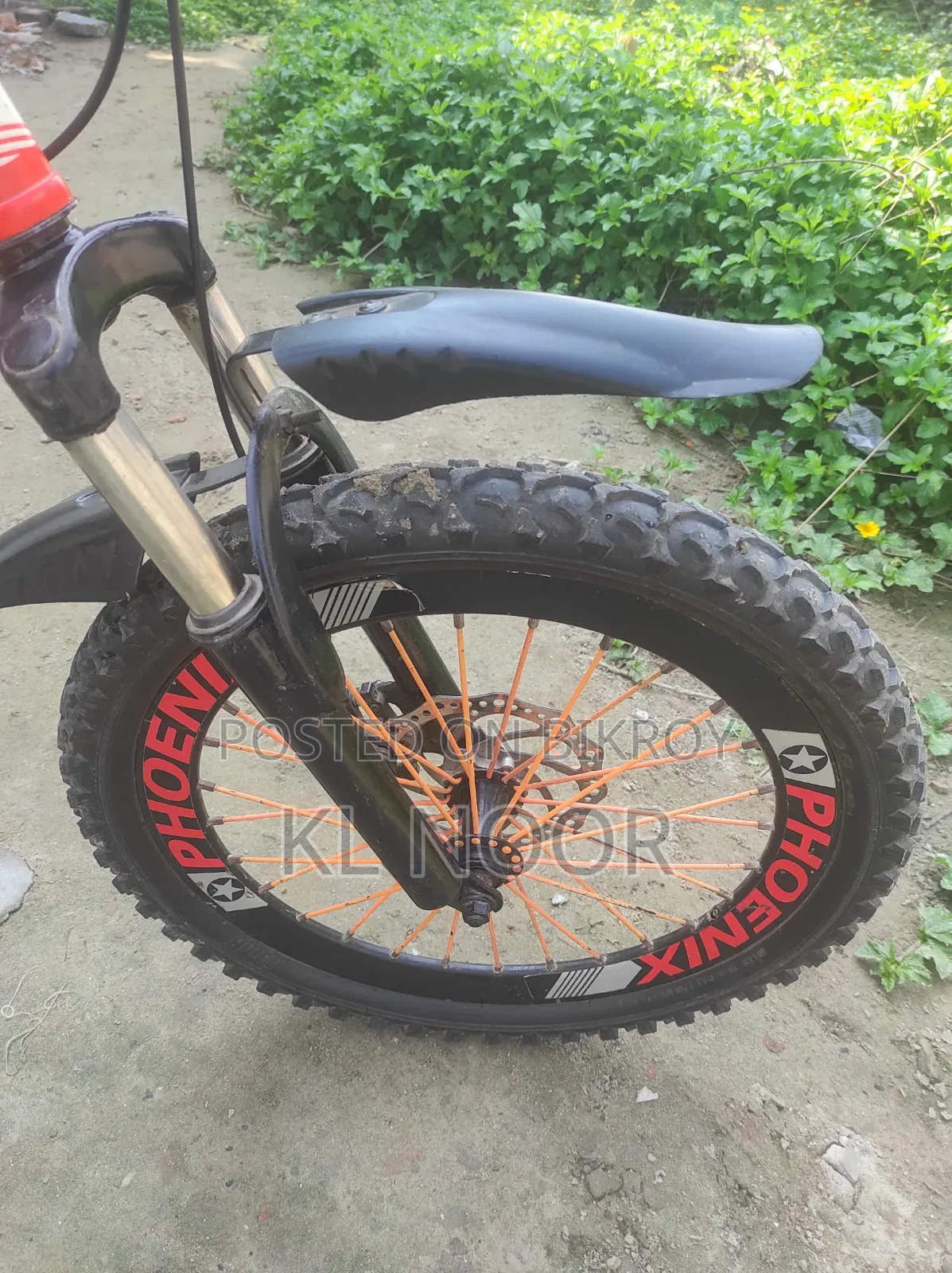 The cycle is just like new, no work needed