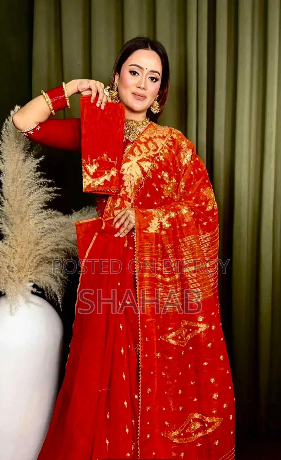 ঢাকাই জামদানি শাড়ি