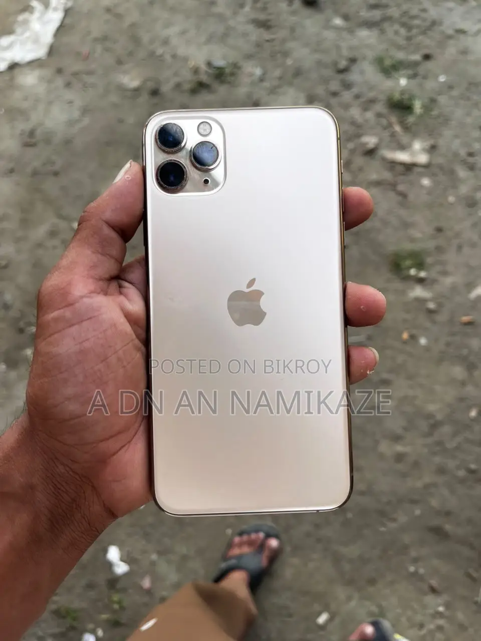 অ্যাপল আইফোন ১১ প্রো ম্যাক্স ৫১২ জিবি গোল্ড