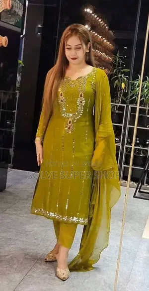 🌸✨ প্রিমিয়াম কারচুপি থ্রি-পিস কালেকশন