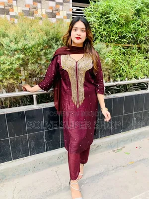 🌸✨ প্রিমিয়াম কারচুপি থ্রি-পিস কালেকশন