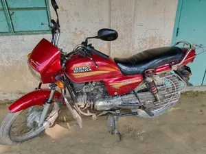 Hero Splendor Plus 2010 Red