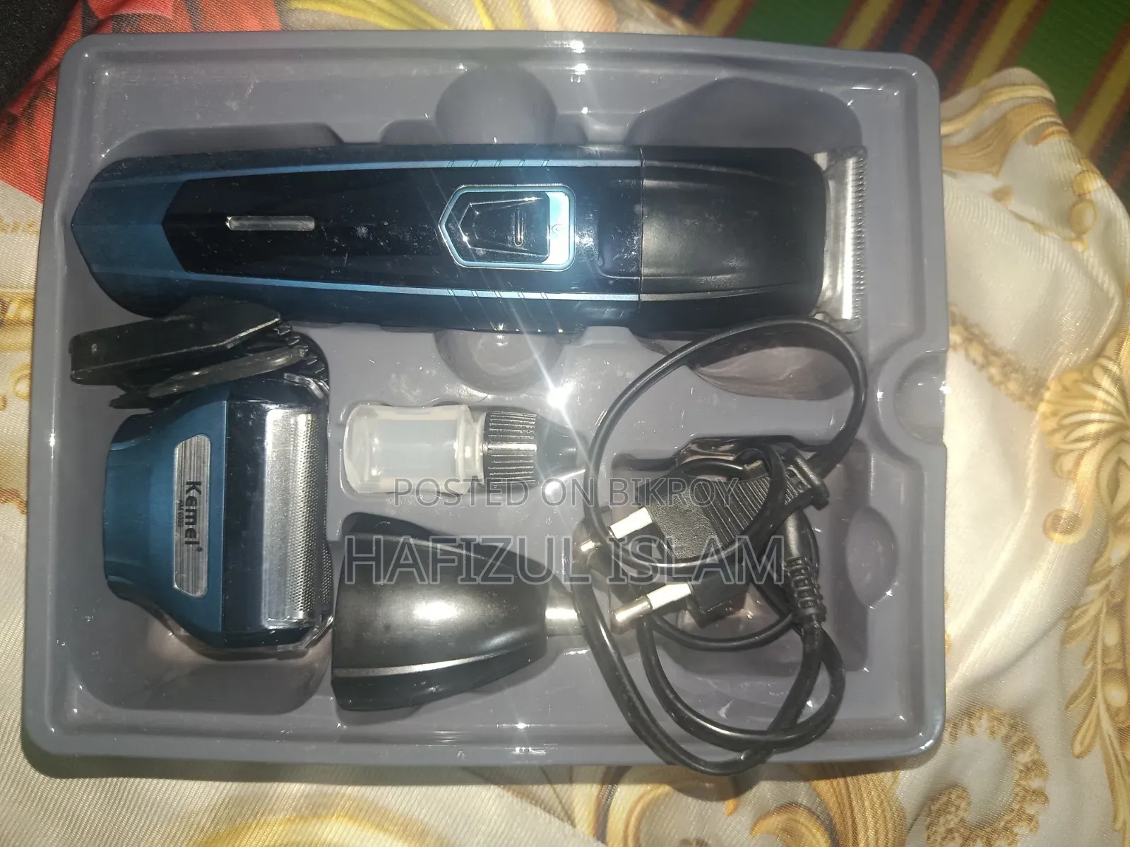Kemei KM-6330 3-in-1 Electric Hair Trimmer Grooming Kit