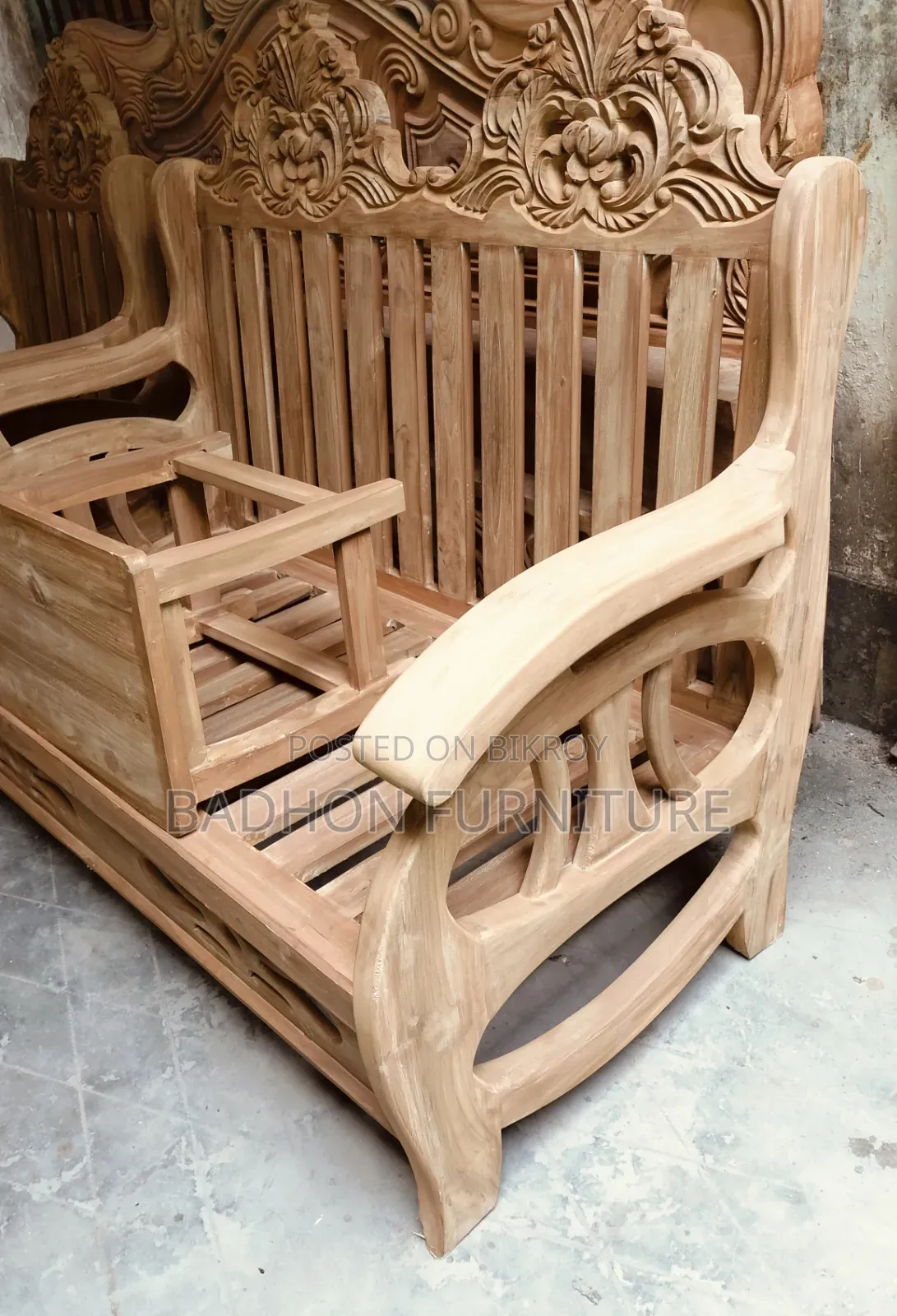 সোফা সেট বিক্রি করবো