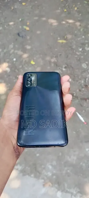 Xiaomi Redmi 4 GB Red