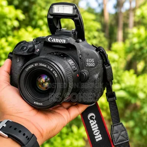 Canon EOS 700D DSLR Camera With 50mm Prime Lens – Full Set for Sale