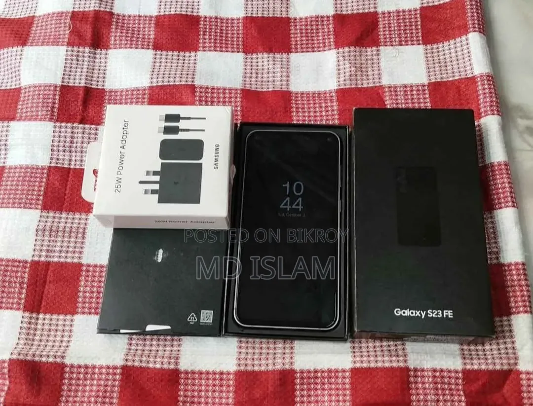 স্যামসাং গ্যালাক্সি এস২৩ এফই ১২৮ জিবি কালো