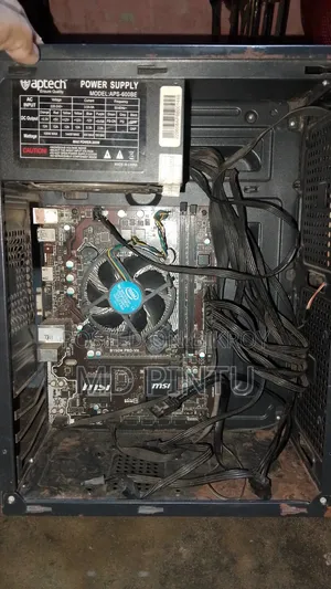 Desktop Computer MSI 4GB Intel Core i3 HDD 500GB