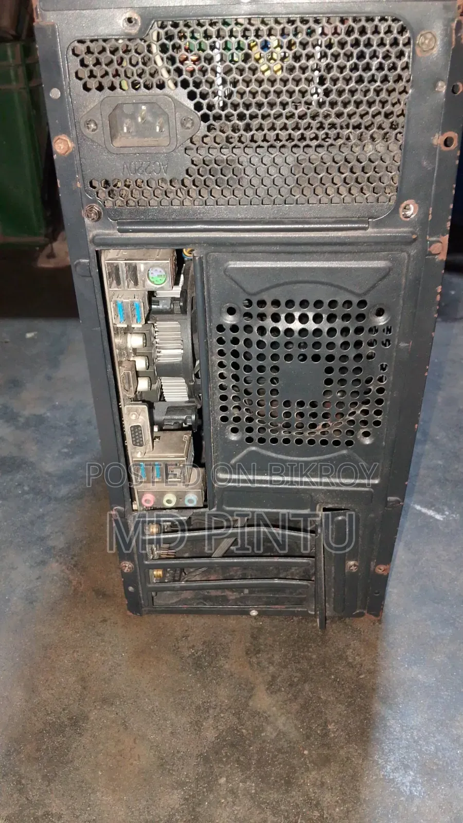 Desktop Computer MSI 4GB Intel Core i3 HDD 500GB