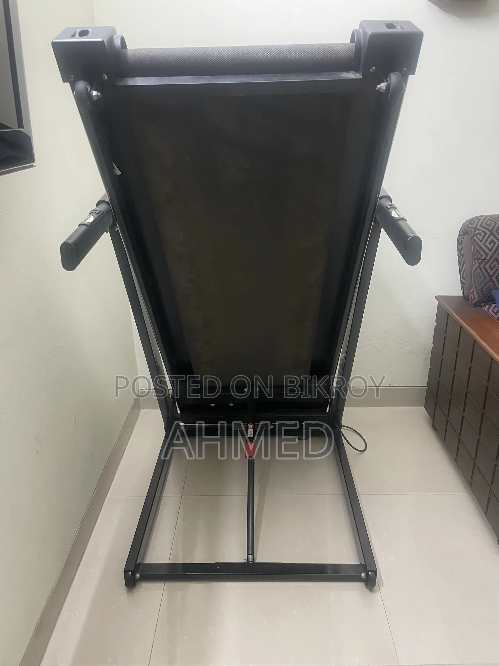 ওমা স্টারলেই এস২ ট্রেডমিল