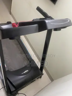 ওমা স্টারলেই এস২ ট্রেডমিল