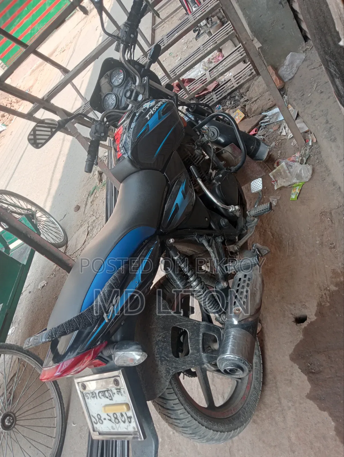 বাজাজ ডিসকভার ১৩৫ ২০১৮ নীল