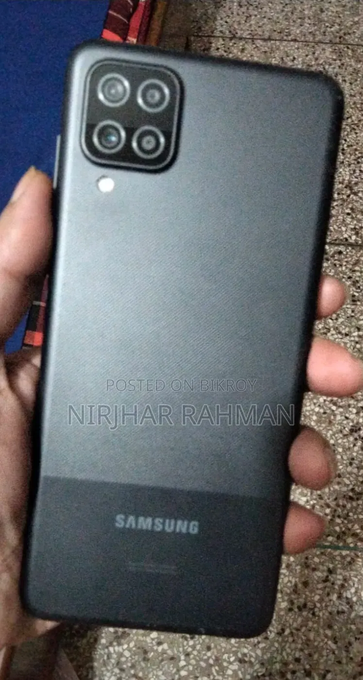 স্যামসাং গ্যালাক্সি এ১২ ৬৪ জিবি ব্ল্যাক