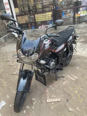 বাজাজ ডিসকভার ১৫০ ২০১১ রেড