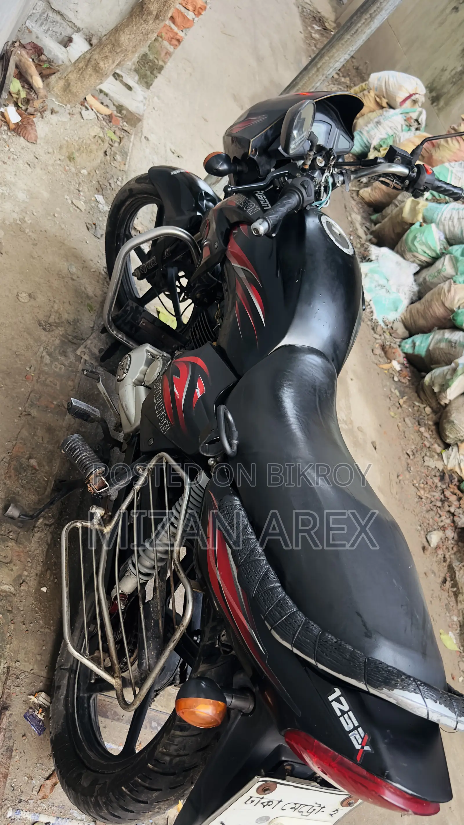 ওয়ালটন ফিউশন ১২৫ ইএক্স ২০১৫ কালো