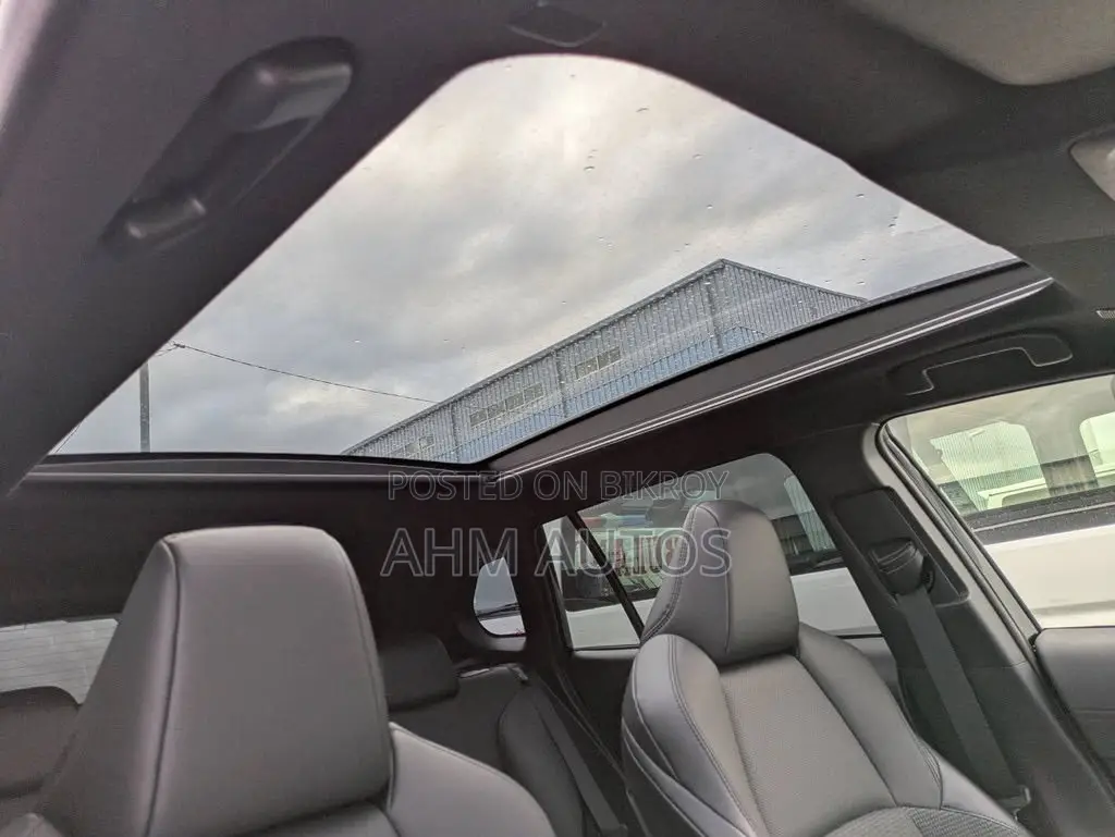 New Toyota Corolla Cross 2025 Black