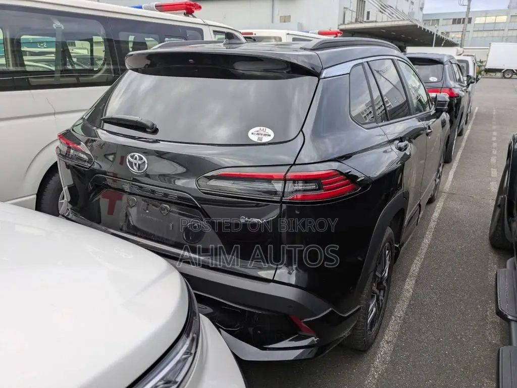 New Toyota Corolla Cross 2025 Black