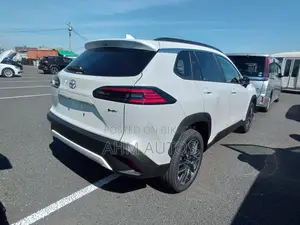 New Toyota Corolla Cross 2026 Pearl