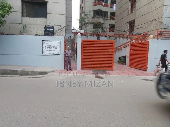 ধানমন্ডির প্রিয় প্রাঙ্গণে ৩ বেডরুমের অ্যাপার্টমেন্ট বিক্রির জন্য