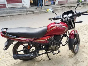 বাজাজ প্ল্যাটিনা ১২৫ ২০১২ লাল