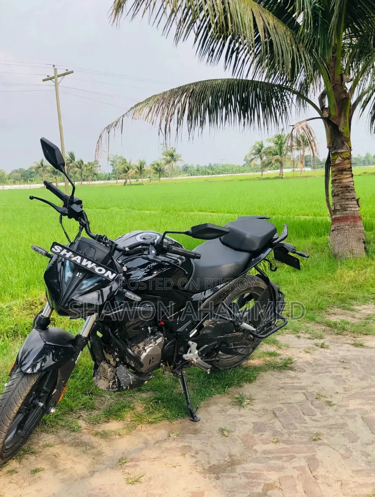 হিরো এক্সট্রিম ১২৫আর ২০২৬ কালো