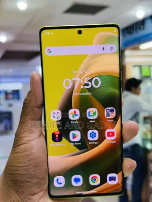 Motorola Moto G85 128 GB Yellow