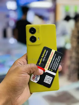 Motorola Moto G85 128 GB Yellow