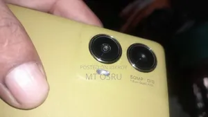 Motorola Moto G85 256 GB Green